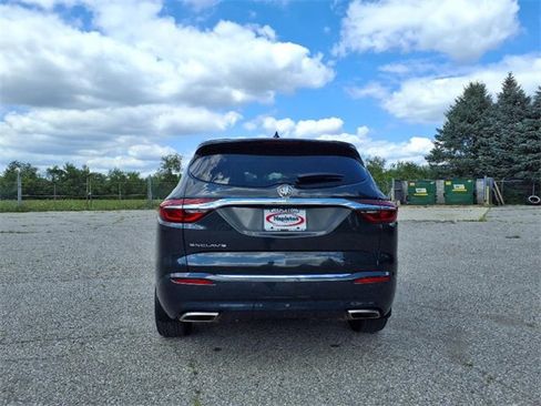 Used 2021 Buick Enclave Avenir w/ Avenir Technology Package image 6