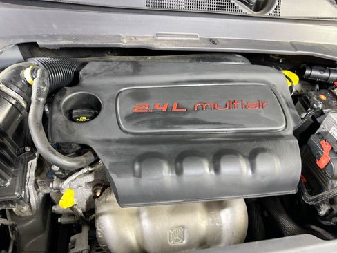 Used 2022 Jeep Compass Limited AWD/4WD image 28