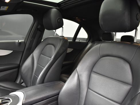 Used 2019 Mercedes-Benz C 300 4MATIC Sedan w/ Premium Package image 11