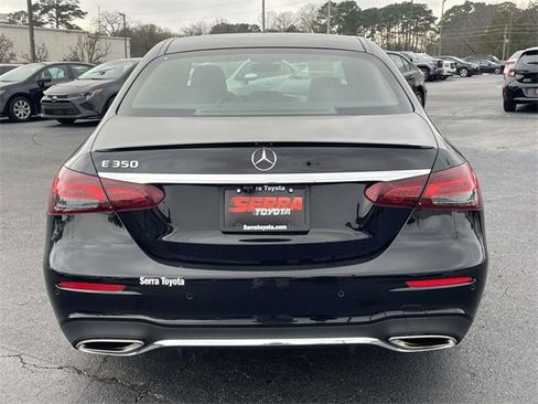 Used 2021 Mercedes-Benz E 350 Sedan image 4