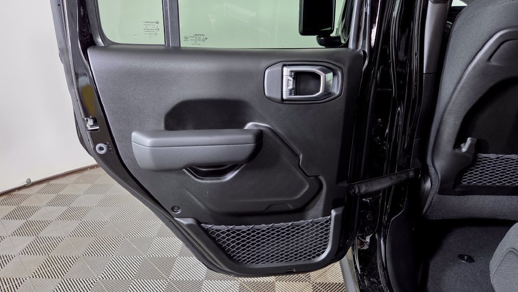 New 2026 Jeep Gladiator Mojave AWD/4WD image 22