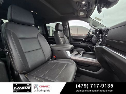 Used 2024 Chevrolet Silverado 2500 LTZ w/ LTZ Convenience Package AWD/4WD image 30