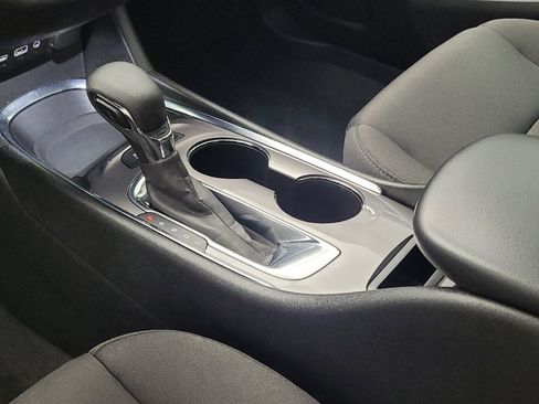 Used 2022 Chevrolet Malibu LS FWD image 26
