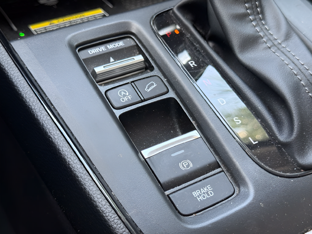 Used 2024 Honda CR-V EX-L image 32