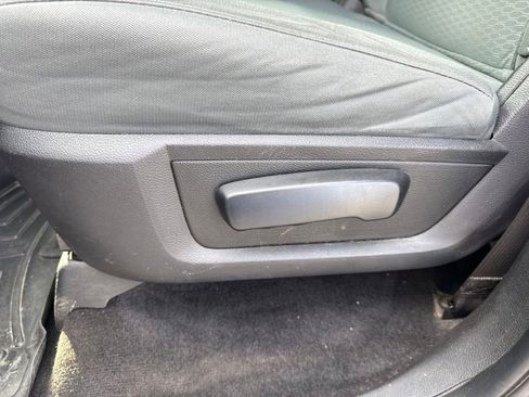 Used 2017 RAM 1500 Express AWD/4WD image 17