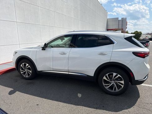 Used 2022 Buick Envision Essence w/ Technology Package I FWD image 7