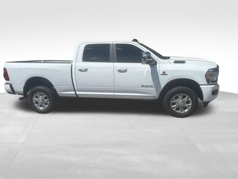 Used 2023 RAM 2500 Laramie AWD/4WD image 30