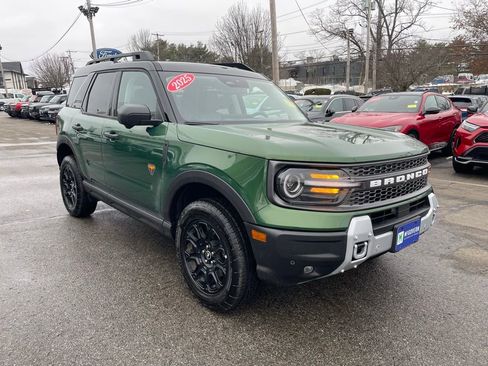 Used 2025 Ford Bronco Sport Badlands image 8