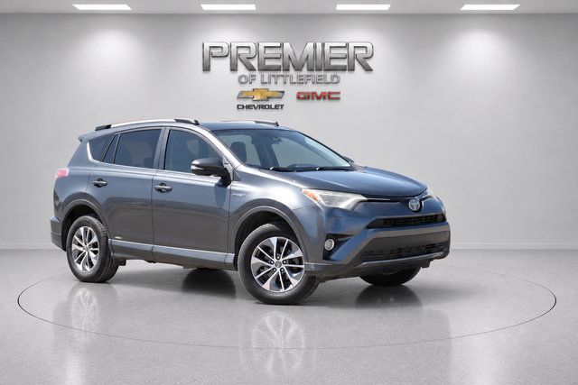 Used 2017 Toyota RAV4 XLE w/ Carpet Mat Package AWD/4WD image 1