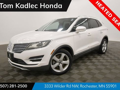 Used 2015 Lincoln MKC FWD image 1