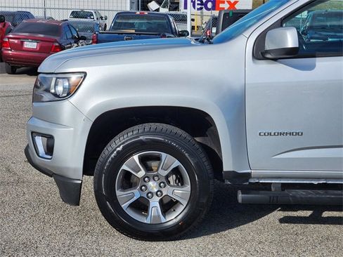 Used 2019 Chevrolet Colorado Z71 image 9
