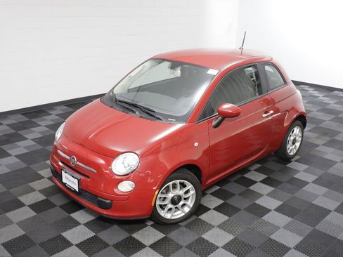 Used 2013 FIAT 500 Pop FWD image 2