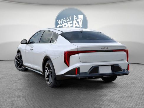 New 2025 Kia K4 GT-Line Turbo w/ GT-Line Premium Package FWD image 4