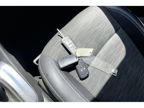 Used 2016 Buick Encore FWD image 12