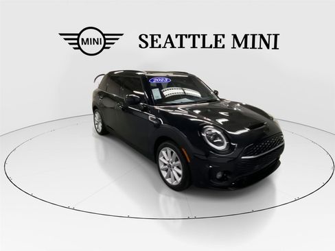 Certified 2023 MINI Cooper Clubman S image 2