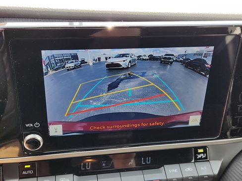Certified 2025 Toyota Camry SE FWD image 15