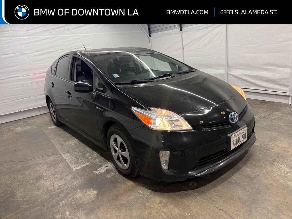 Used 2015 Toyota Prius Four FWD image 1