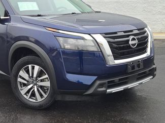 Used 2025 Nissan Pathfinder SL AWD/4WD video 2