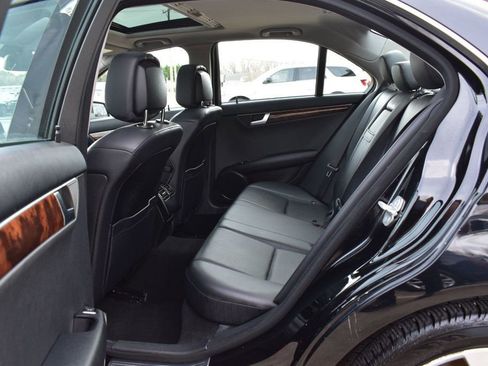 Used 2013 Mercedes-Benz C 300 4MATIC Sedan image 18