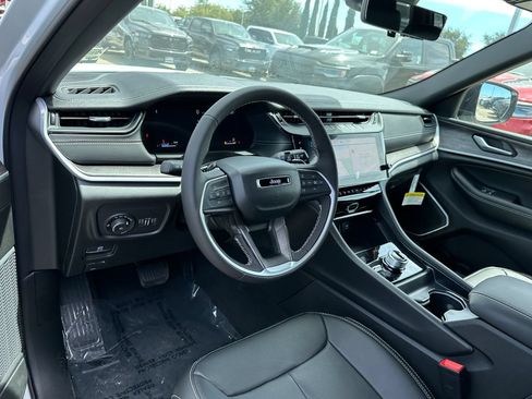 New 2026 Jeep Grand Cherokee L Limited AWD/4WD image 50