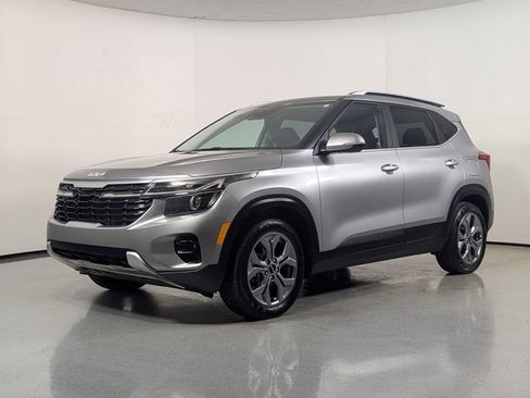 Used 2024 Kia Seltos S image 3