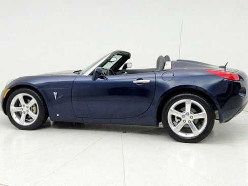 Used 2008 Pontiac Solstice Convertible w/ Premium Package image 7