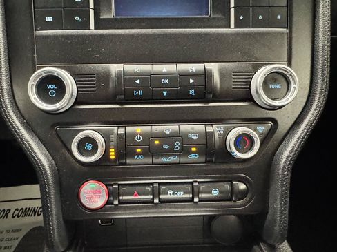 Used 2020 Ford Mustang GT RWD image 23