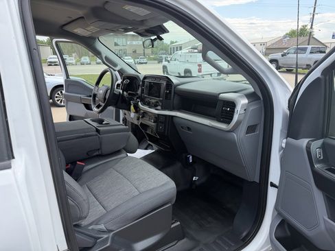 Used 2022 Ford F150 XL w/ Trailer Tow Package RWD image 13
