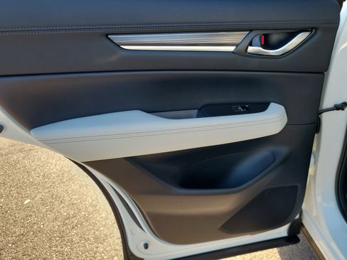 Used 2019 MAZDA CX-5 Grand Touring w/ GT Premium Package image 11