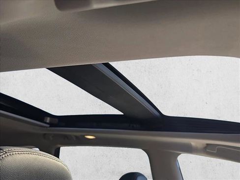 Used 2024 Nissan Murano SL image 24