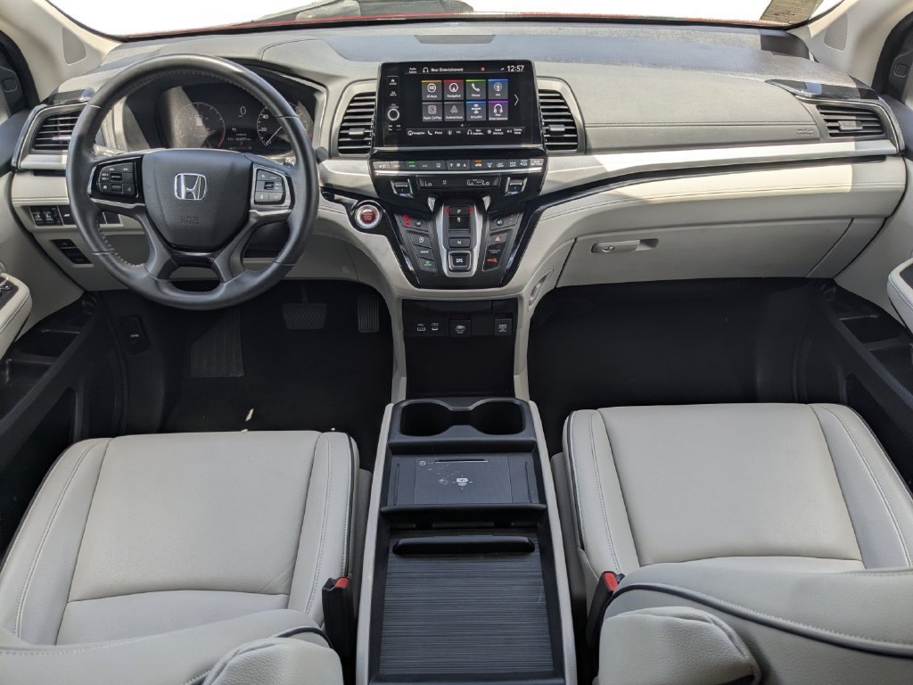 Used 2025 Honda Odyssey Touring image 21