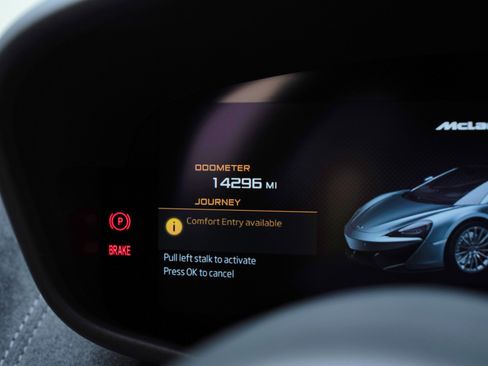Used 2017 McLaren 570S RWD image 73
