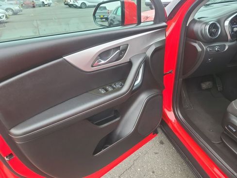 Used 2023 Chevrolet Blazer LT image 37