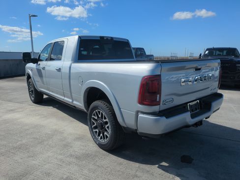 New 2026 RAM 3500 Longhorn image 7