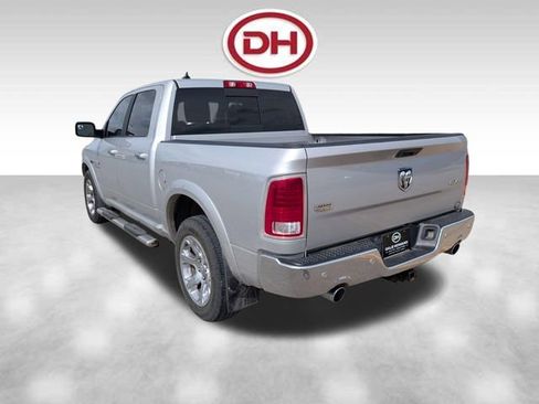 Used 2017 RAM 1500 Laramie w/ Convenience Group AWD/4WD image 6