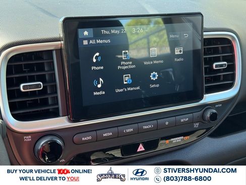 Certified 2025 Hyundai Venue SE image 24