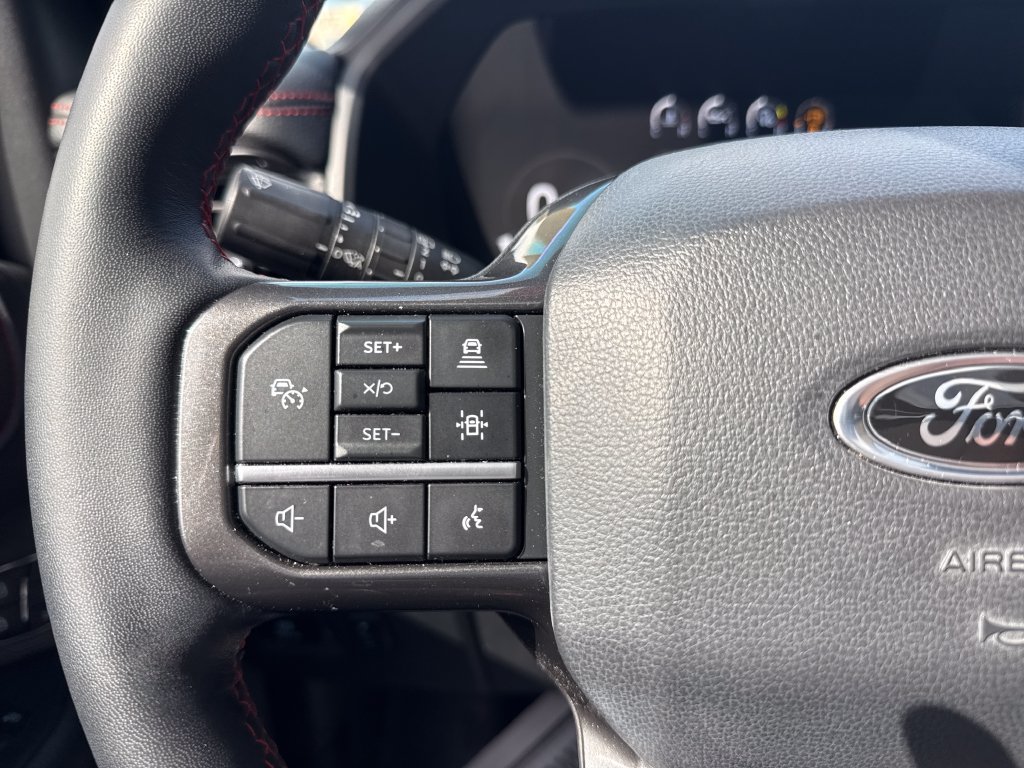 Used 2024 Ford Expedition Limited AWD/4WD image 35
