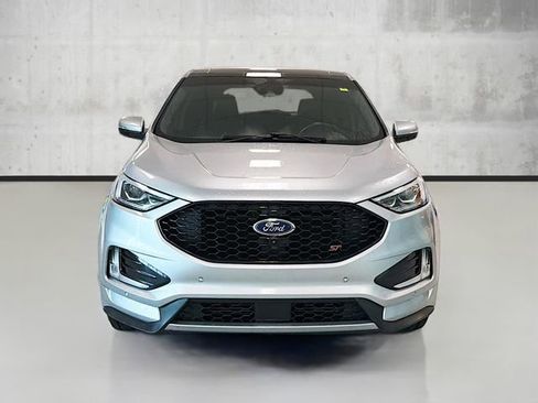 Used 2020 Ford Edge ST w/ Equipment Group 401A image 2