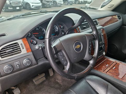 Used 2008 Chevrolet Tahoe LTZ w/ LTZ Preferred Equipment Group image 13
