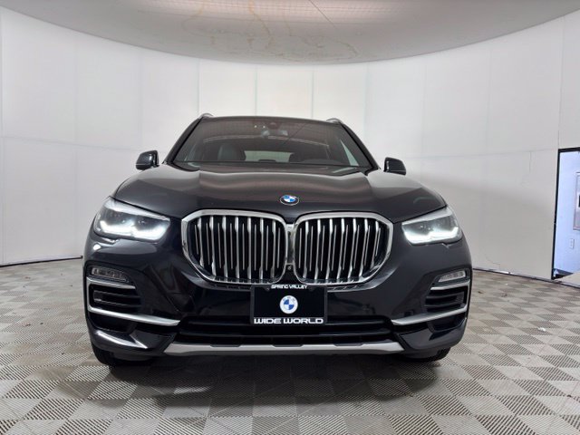 Used 2020 BMW X5 xDrive40i w/ Premium Package AWD/4WD image 2