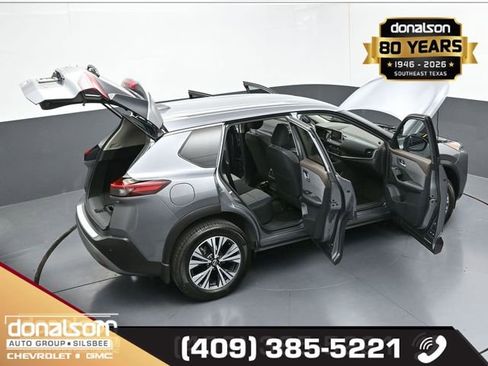 Used 2023 Nissan Rogue SV image 26