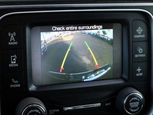 Used 2016 RAM 2500 Tradesman w/ Chrome Appearance Group image 5