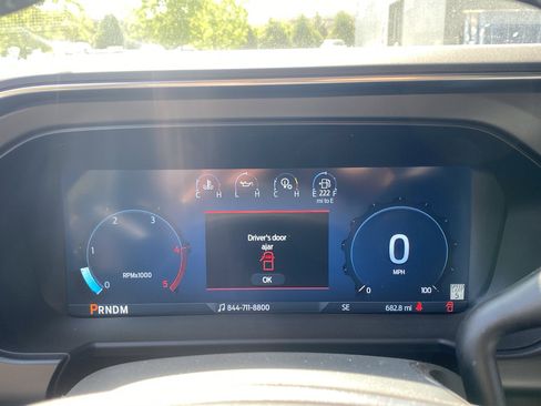 Used 2026 Ford F250 Platinum w/ Tremor Off-Road Package image 21