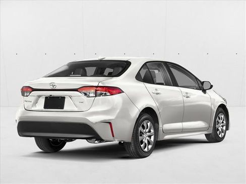 Used 2026 Toyota Corolla LE FWD image 2