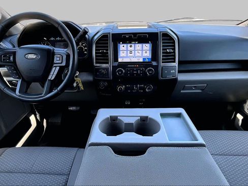 Used 2017 Ford F150 XLT w/ Equipment Group 301A Mid RWD image 16