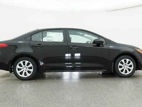 New 2026 Toyota Corolla LE FWD image 27