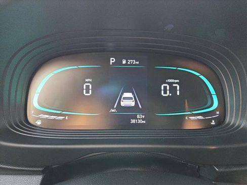 Used 2023 Hyundai Venue SEL FWD image 11