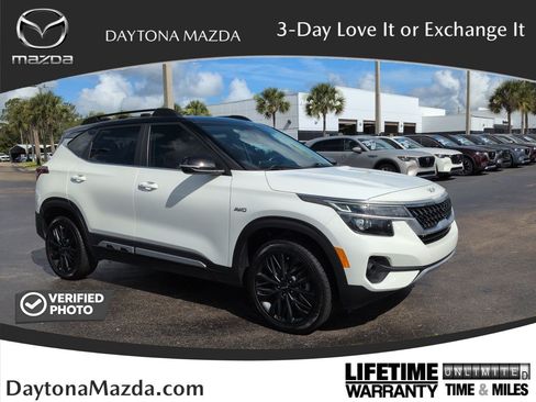 Used 2022 Kia Seltos Nightfall Edition AWD/4WD image 1