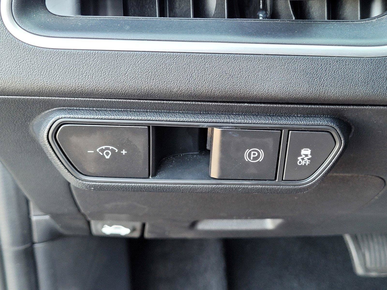 Used 2025 Kia K4 FWD image 16