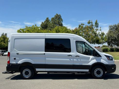 Used 2024 Ford Transit 250 148 Medium Roof RWD image 6